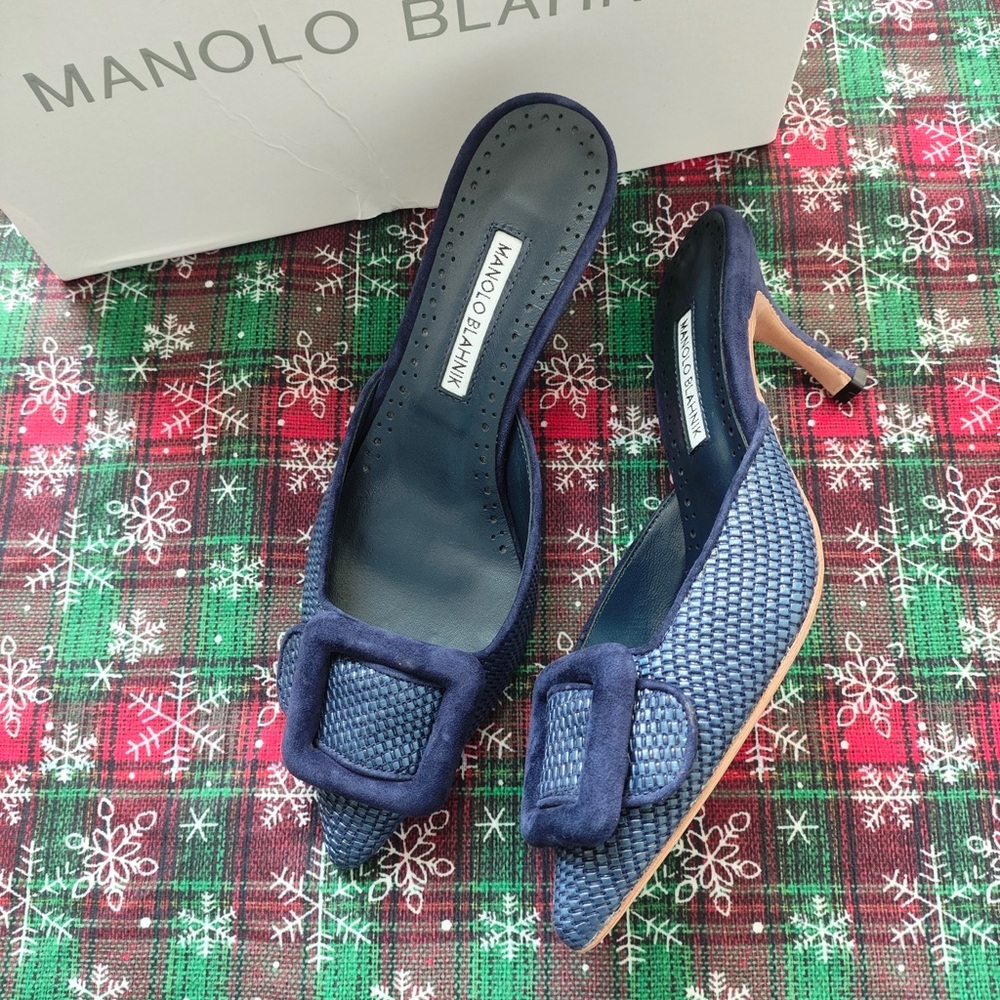 Manolo Blahnik Navy Woven Pointed-Toe Buckle Slingback Heels